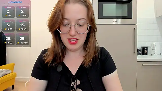 Charmy_Gracy webcam
