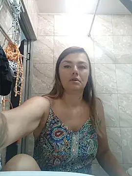KrissSexi 🔊 free naked chat
