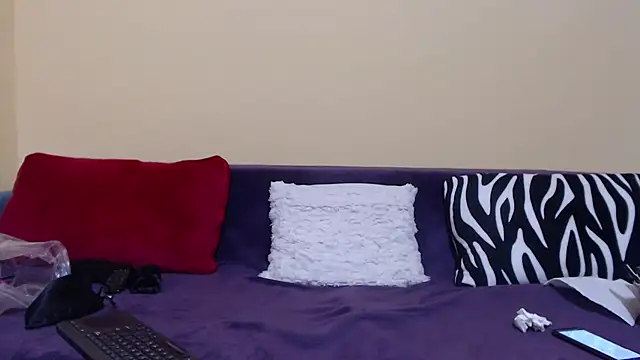 christine33 webcam