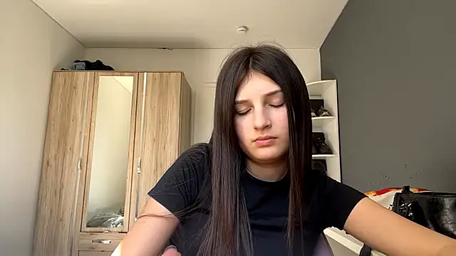 SpanishRooter webcam