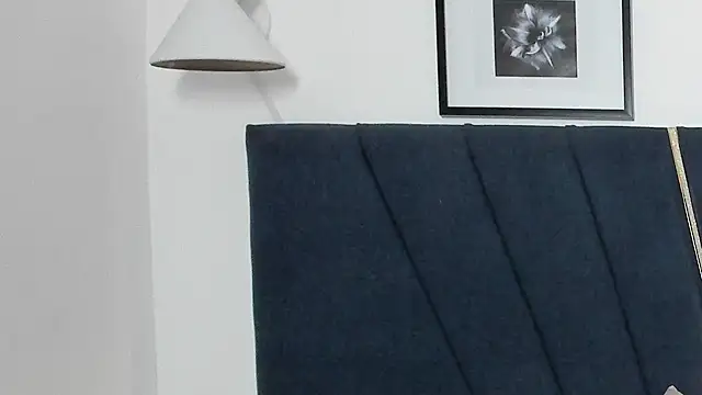 Enzo_love18 webcam