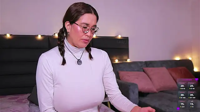 kathieandpovcock1 webcam