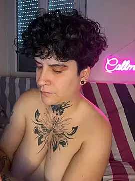 callmelouve webcam
