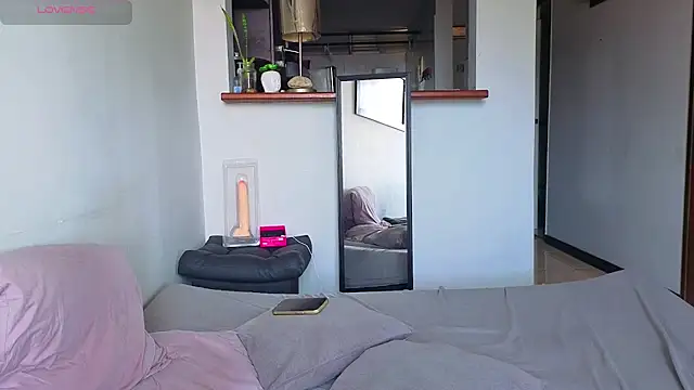 Matiashorney webcam