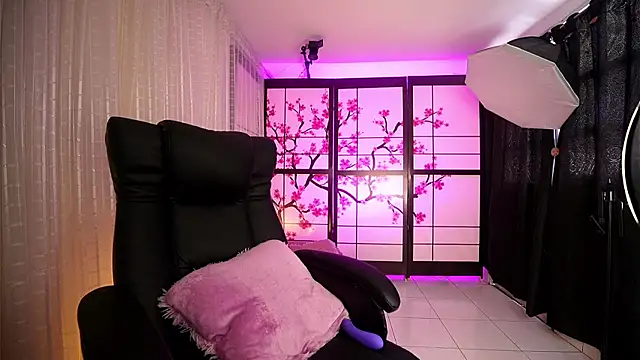 tu_julieta_gh webcam