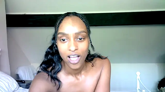 Hazel_Dollxx live