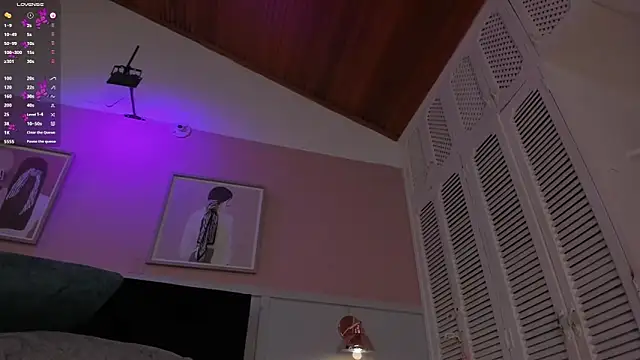 elodie_walker webcam
