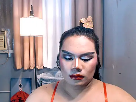 TSbrianaHugeCock webcam