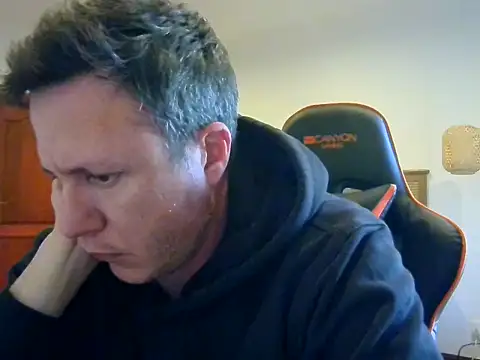 TroyDieselXXX webcam
