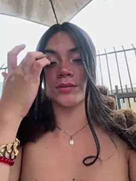 PamelaJonsom_ webcam