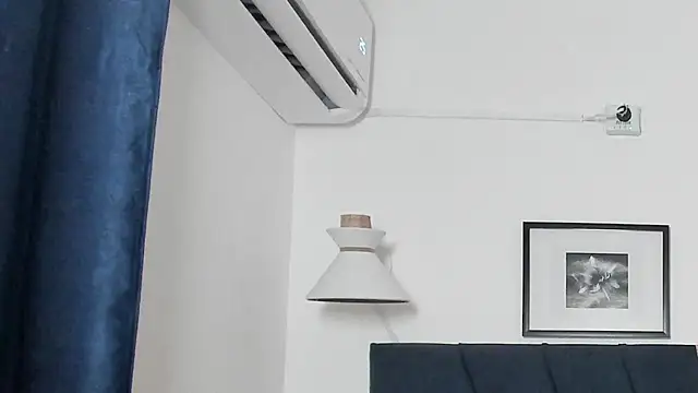 enzo_love18 - Enzo_love18's free webcam - UK Sex Cams