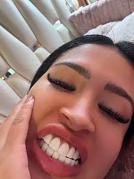 Sara_fun webcam