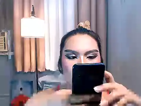 TSbrianaHugeCock webcam