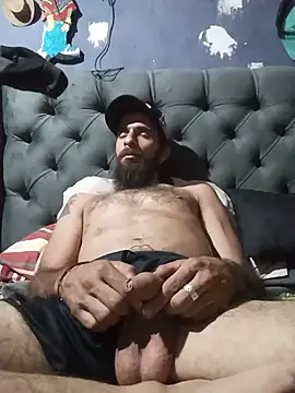 hairy_mannn webcam