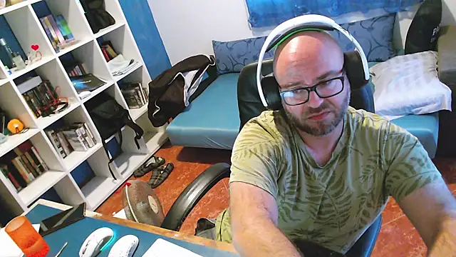 ravingr4d4 webcam