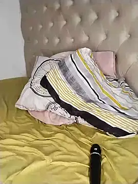 CuteBootyBae webcam