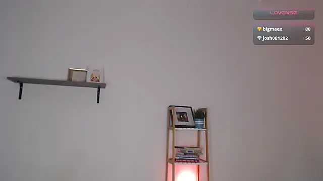 VivianMarble webcam