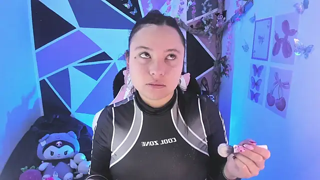little_emma0 webcam