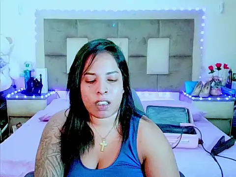 indiantopaz694u webcam
