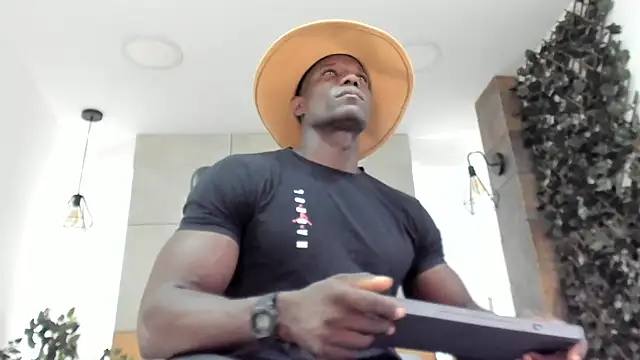 MarcusBlack_ webcam