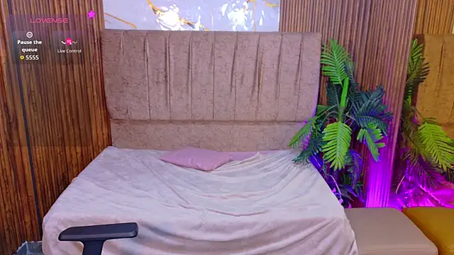 juanita_tay webcam