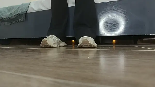 RiriiBrunette__ webcam
