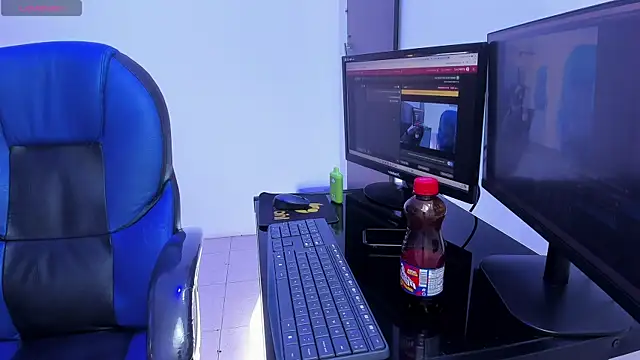 SamBlack_ webcam