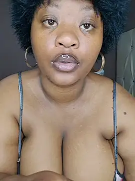 KYLER23 webcam