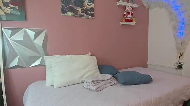 mia_gold_ webcam