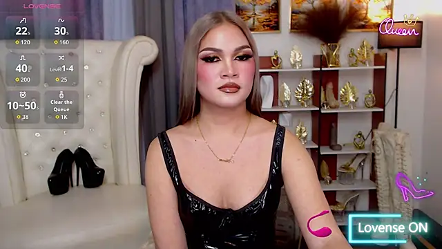 PrettyCockAthena webcam