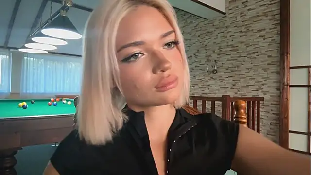 StacyChocopay webcam
