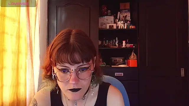 Rossiee_huntt webcam