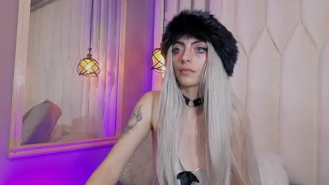 Pinky_doll777 webcam