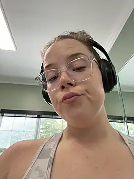 itsmilavoss webcam