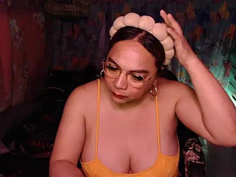 TsMiia_Curve webcam