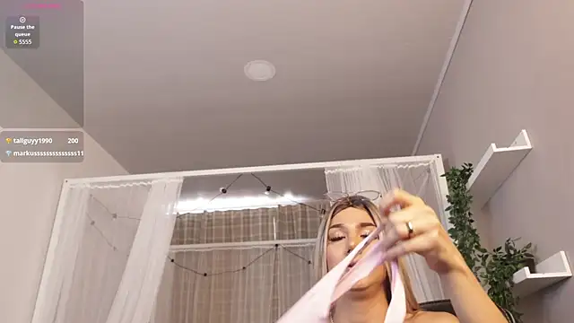 Martinaa_Rose webcam