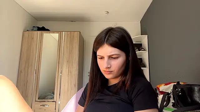 SpanishRooter webcam