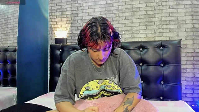 Keily_and_cartyx webcam