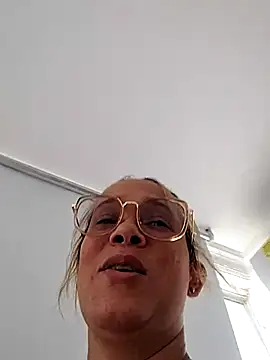 laly_Abby webcam