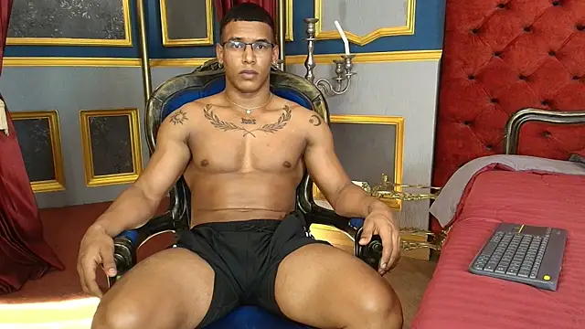 NicolasStonee webcam