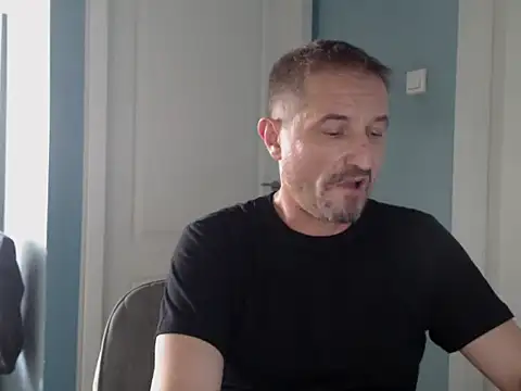 MisterFaithRO webcam