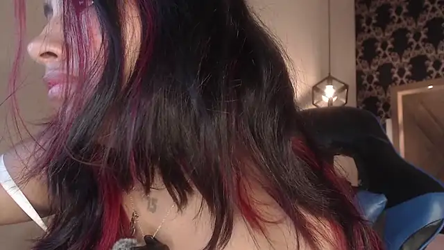 ChantalPetit webcam