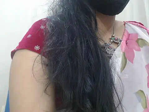 Lovely_Siri_23 webcam