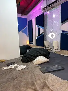 ImBastet live cam on 