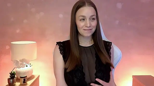 MilaFleur live cam on StripChat