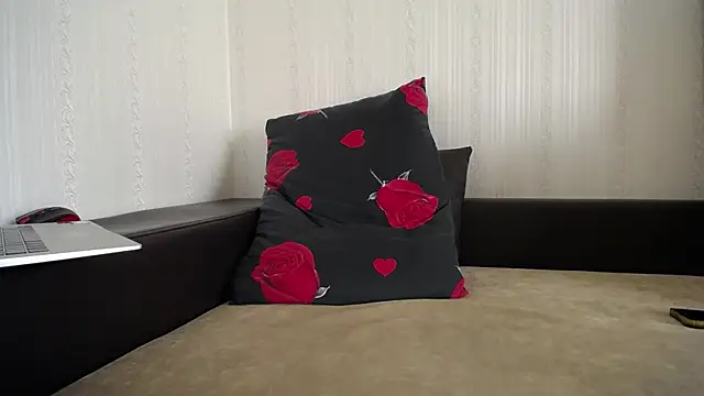 Fire__Foxx webcam