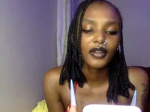 mavelous_mia webcam
