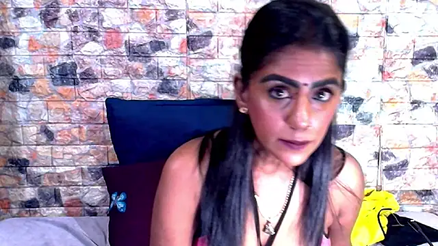 EroticSexyStripper webcam