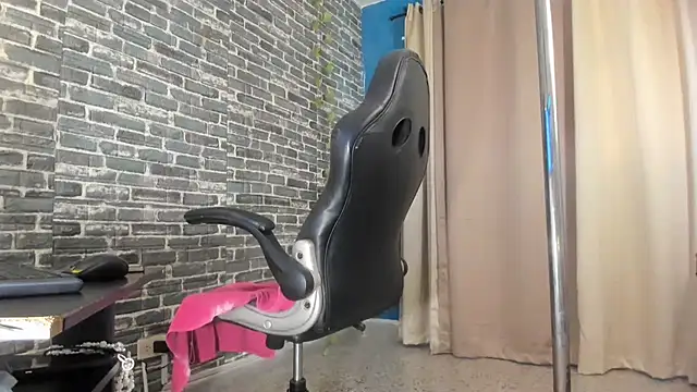 iam_samy_ webcam
