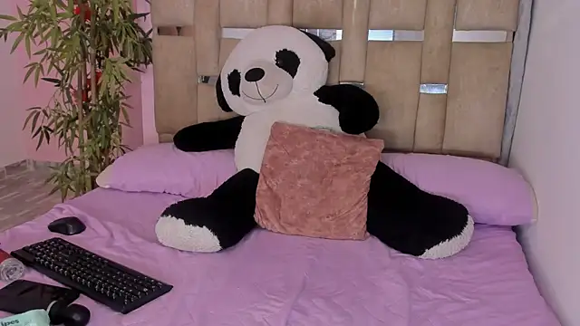 Black_Rose2 webcam